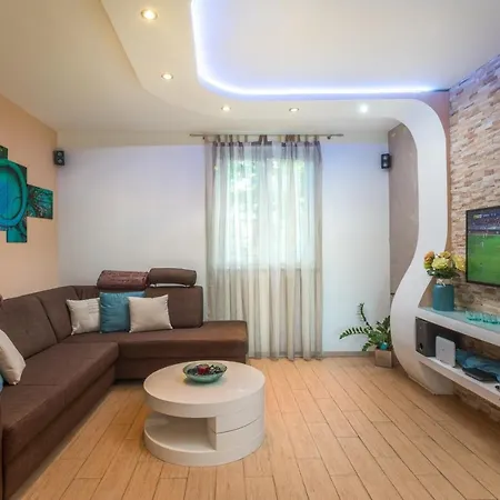 Katica 别墅 米欧纳